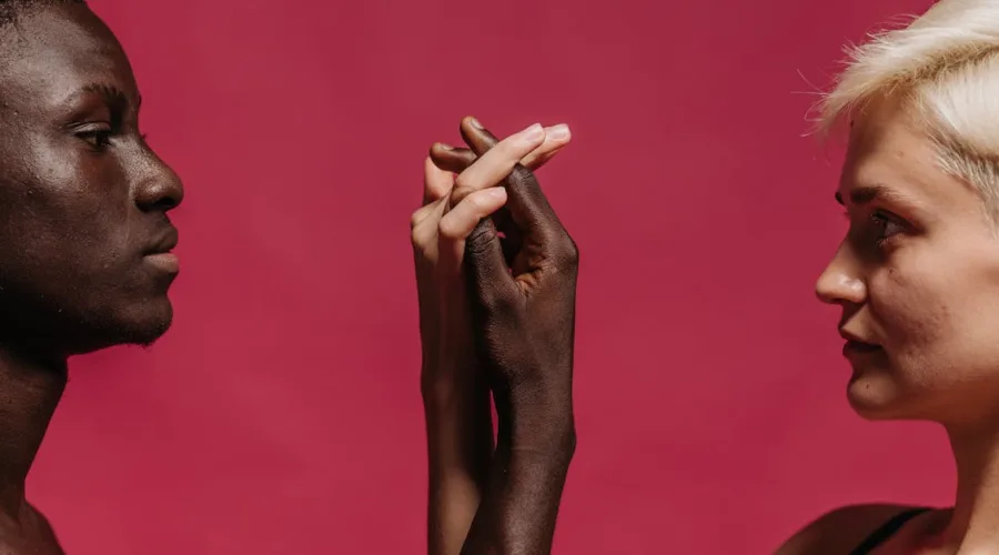 découvrez les différences clés entre divers concepts, idées ou éléments qui façonnent notre compréhension du monde. plongez dans une analyse approfondie et enrichissante pour mieux appréhender les enjeux et les nuances qui nous entourent.