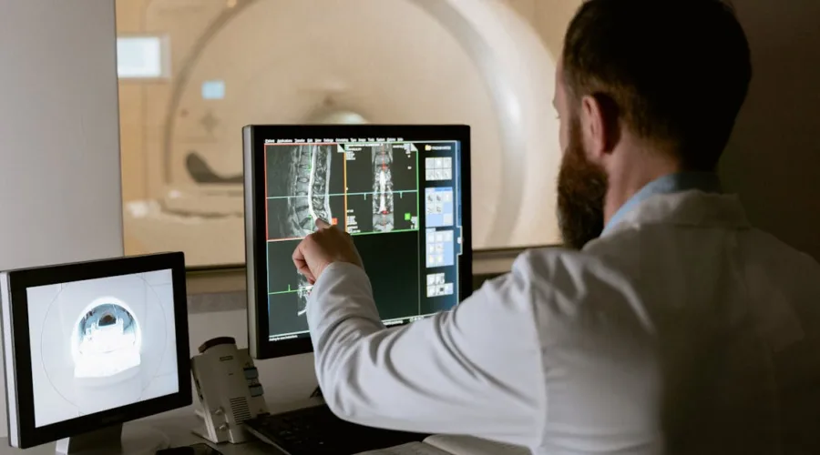 découvrez les anomalies osseuses, leurs causes, symptômes et traitements. informez-vous sur les différents types de déformations et d'irregularités des os pour mieux comprendre leur impact sur la santé.