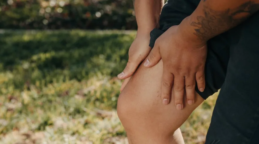 découvrez nos protège-genoux confortables et résistants, conçus pour offrir une protection optimale lors de vos activités sportives ou en extérieur. idéaux pour le vélo, le skate ou tout autre sport à risque, nos protège-genoux allient sécurité et style.