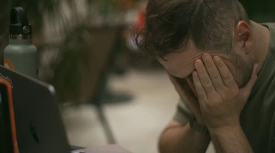 découvrez des stratégies efficaces de gestion du stress pour améliorer votre bien-être mental et physique. apprenez à mieux gérer vos émotions, à pratiquer la pleine conscience et à adopter des techniques de relaxation qui vous aideront à vivre une vie plus sereine.