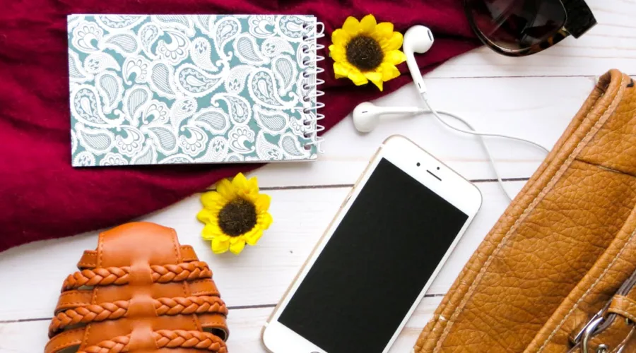 découvrez les dernières tendances de la mode féminine avec notre sélection exclusive de vêtements, accessoires et styles pour toutes les occasions.