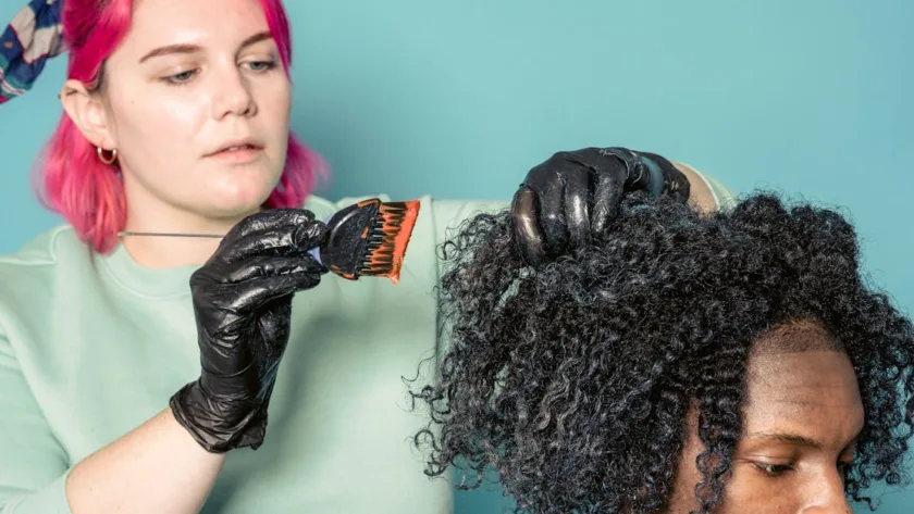 découvrez les meilleurs salons de coloristes à grenoble pour une coloration de cheveux professionnelle et personnalisée. prenez rendez-vous dès aujourd'hui !