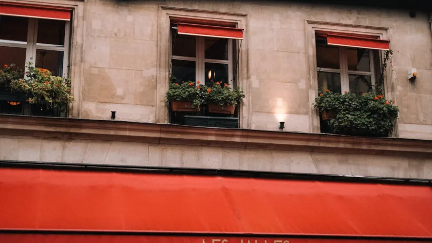découvrez notre restaurant français authentique offrant une cuisine traditionnelle, des plats savoureux et une ambiance conviviale pour une expérience culinaire inoubliable.