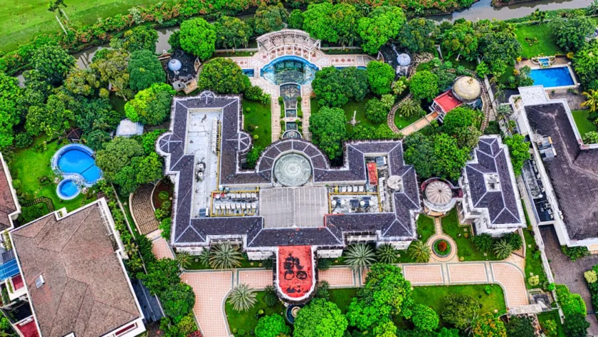 investissez dans un parc résidentiel de loisirs et profitez d'une opportunité rentable alliant détente et rentabilité à long terme.